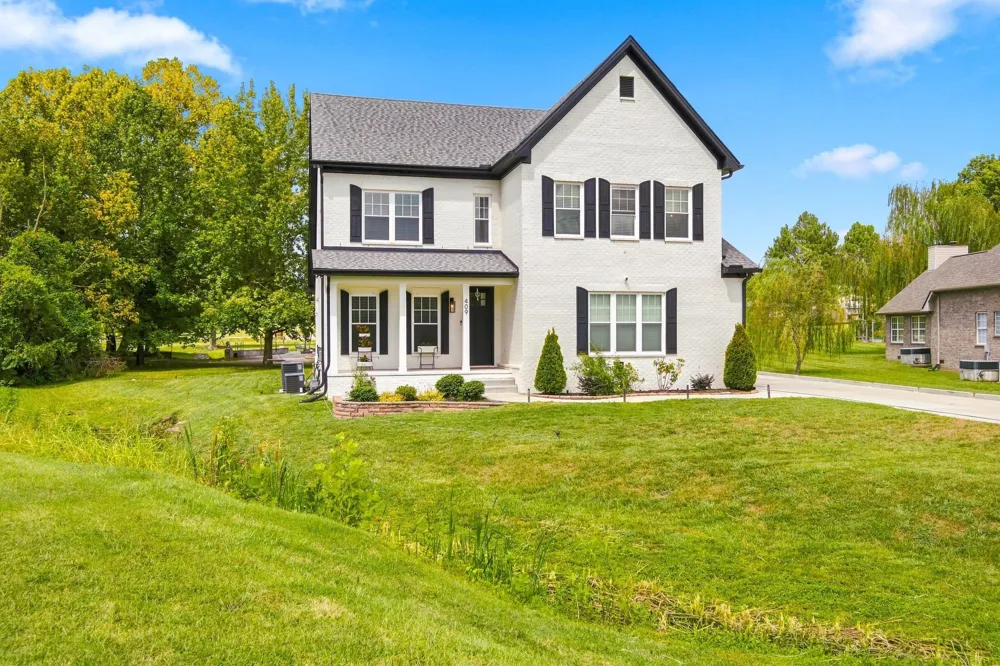 409 Plantation Blvd Lebanon, TN 37087