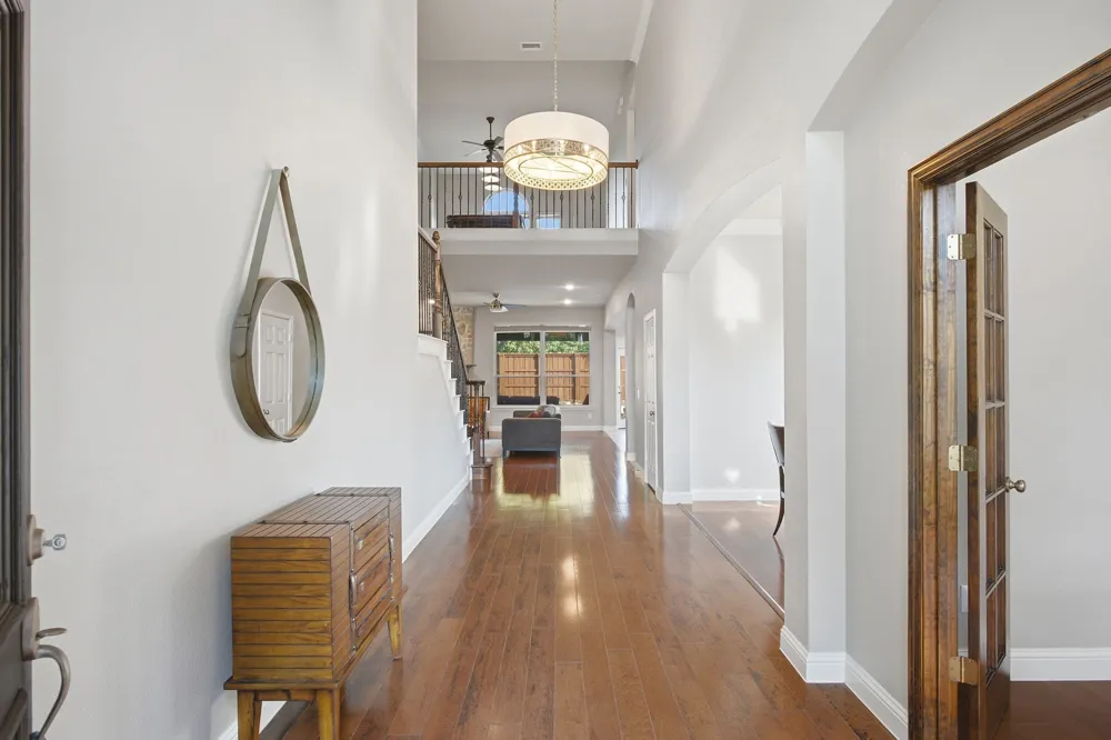 613 Maize Road Murphy, TX 75094