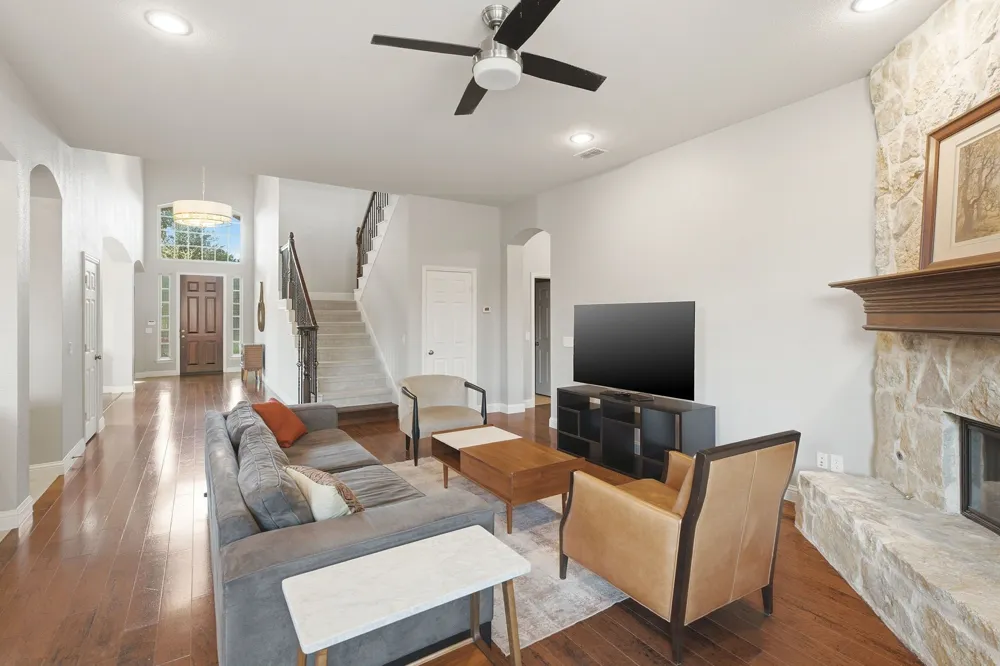 613 Maize Road Murphy, TX 75094