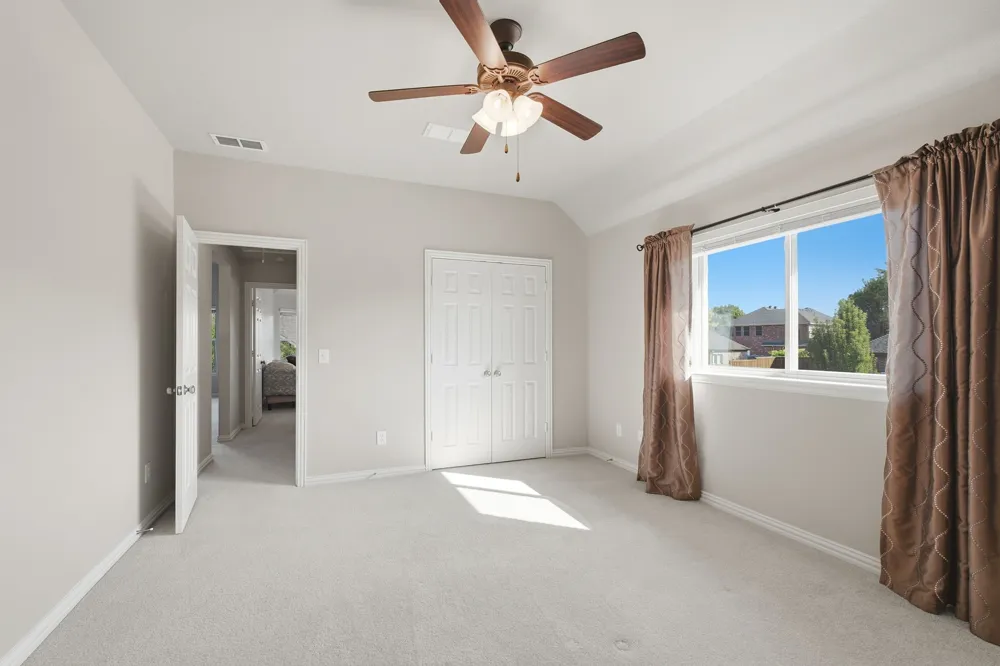 613 Maize Road Murphy, TX 75094