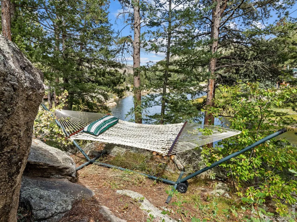 847 Hemlock Drive Lyons, CO 80540