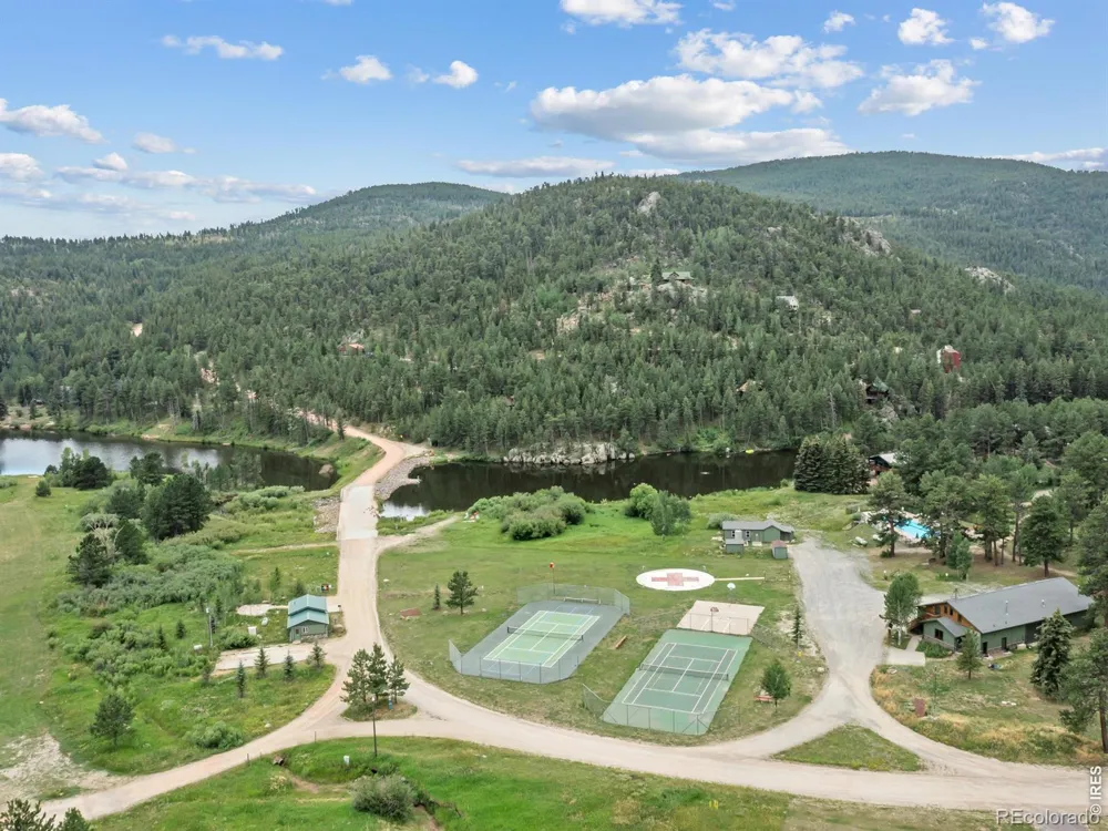 847 Hemlock Drive Lyons, CO 80540