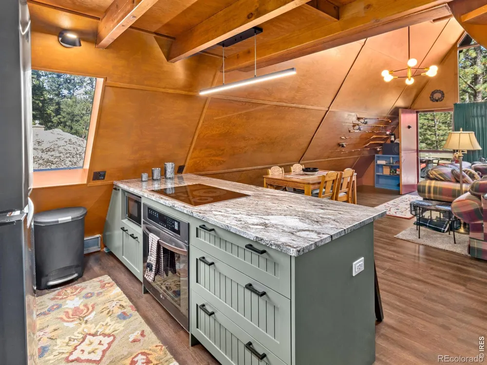 847 Hemlock Drive Lyons, CO 80540