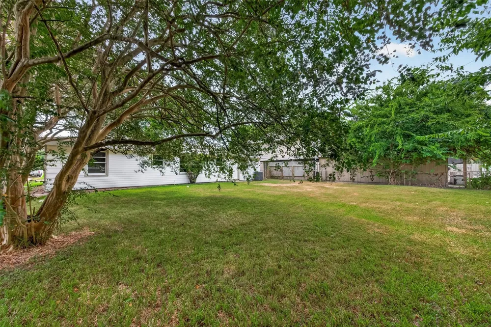 522 23rd Avenue Texas City, TX 77590