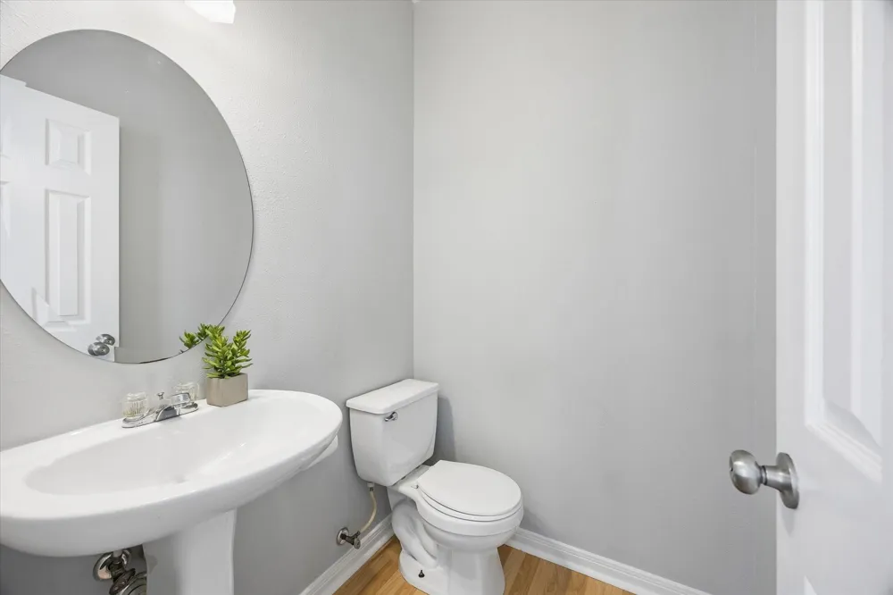 607 Travis Street #9 Webster, TX 77598