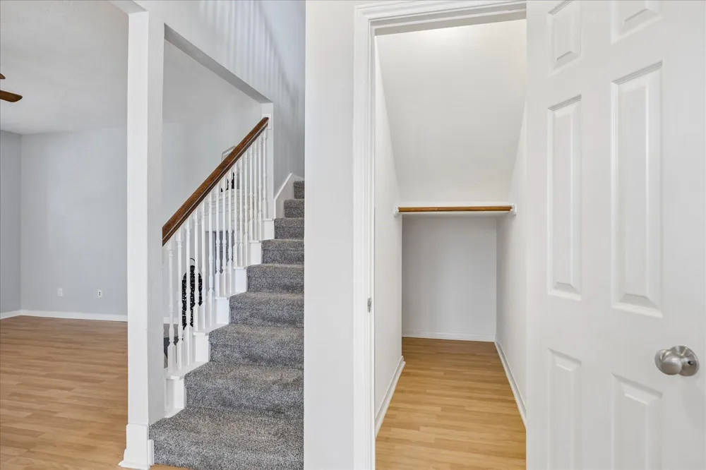 607 Travis Street #9 Webster, TX 77598