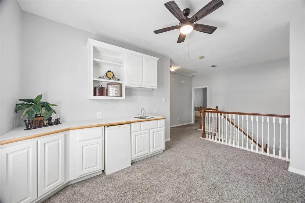 607 Travis Street #9 Webster, TX 77598