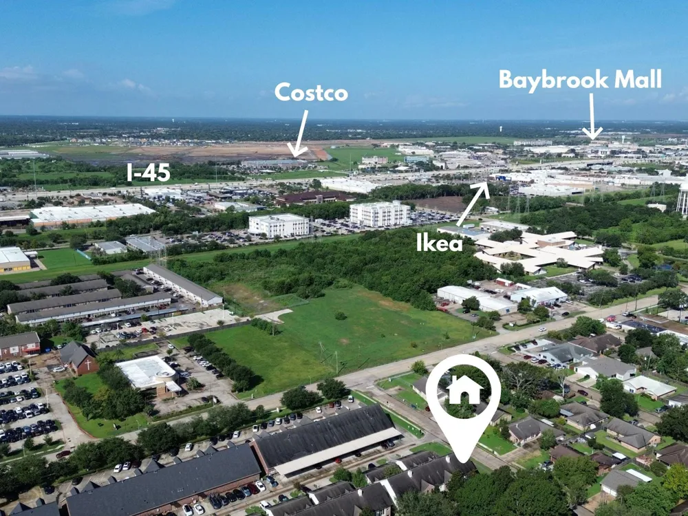 607 Travis Street #9 Webster, TX 77598