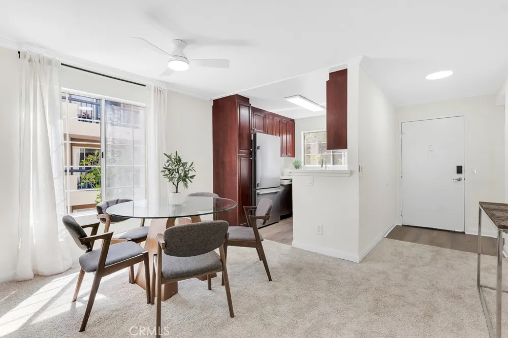 5535 Canoga Avenue #215 Woodland Hills, CA 91367