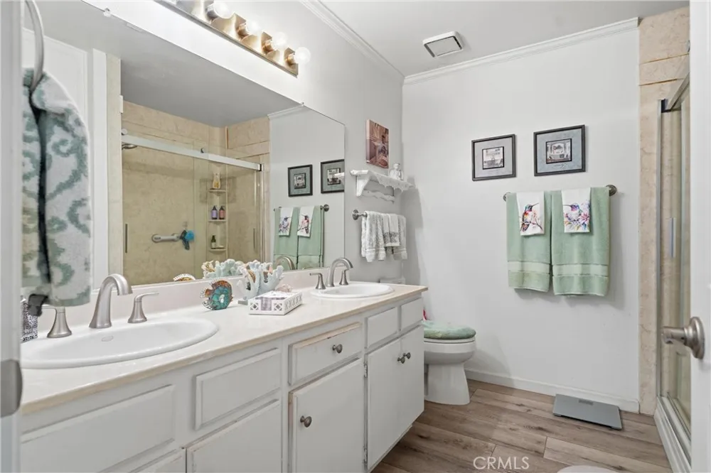 2124 El Domingo Circle #13 Lancaster, CA 93536