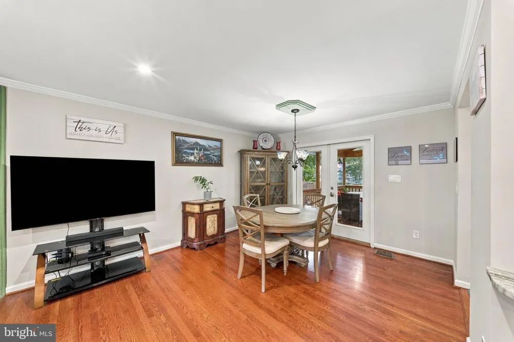3713 RANDOLPH STREET Fairfax, VA 22030