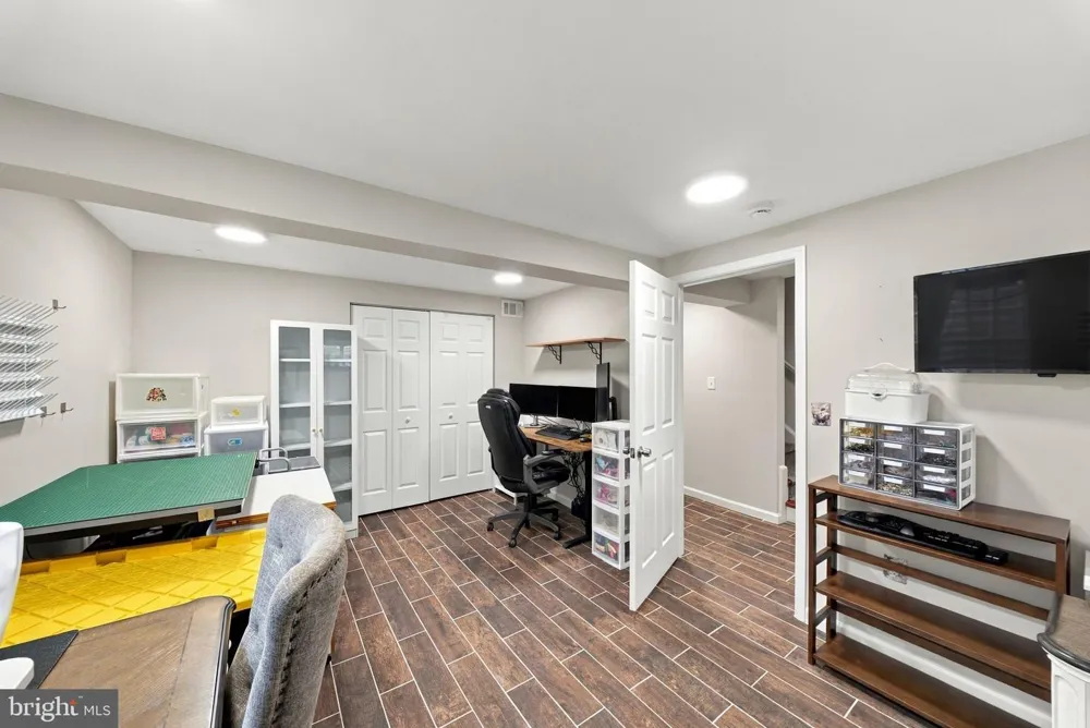3713 RANDOLPH STREET Fairfax, VA 22030