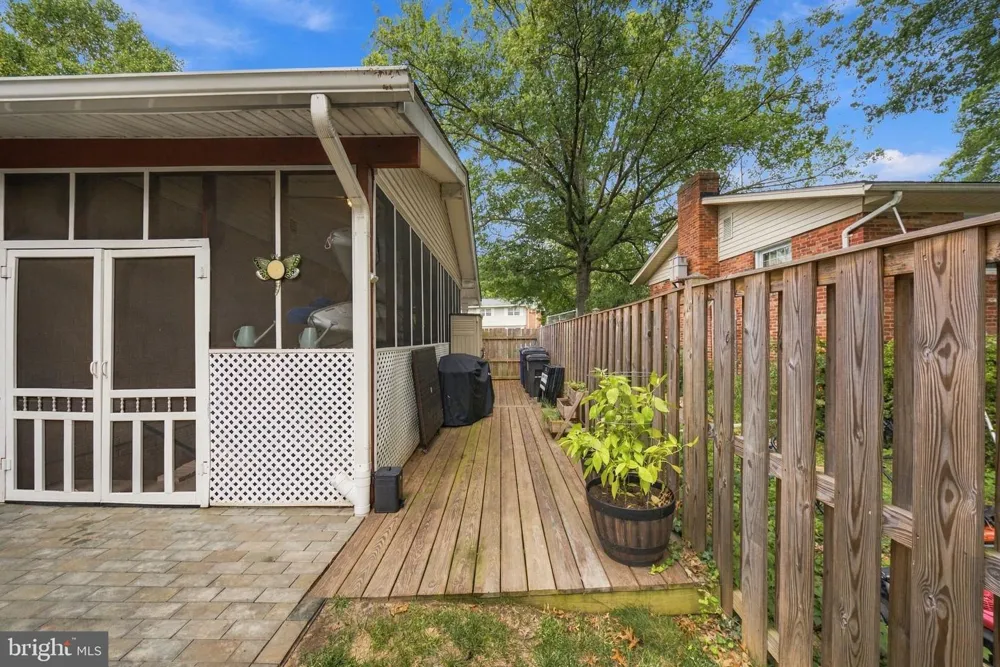 3713 RANDOLPH STREET Fairfax, VA 22030