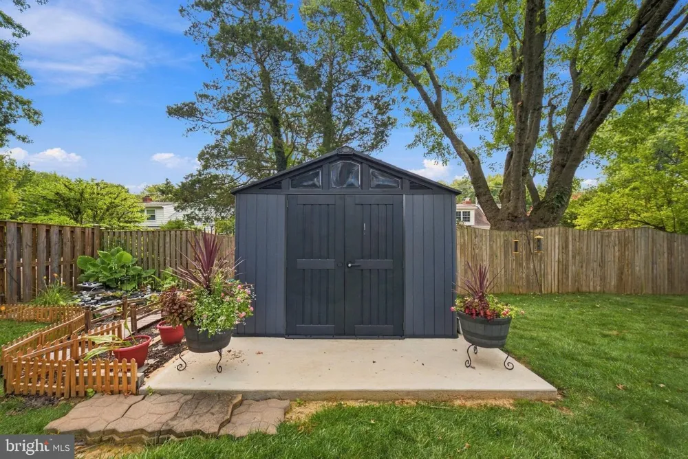 3713 RANDOLPH STREET Fairfax, VA 22030