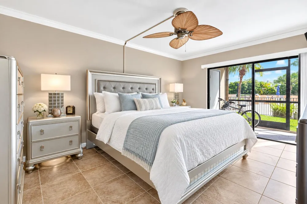 1030 US-1 #113 North Palm Beach, FL 33408