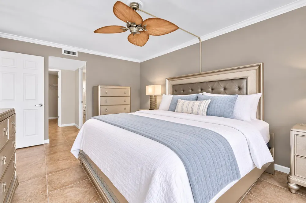 1030 US-1 #113 North Palm Beach, FL 33408