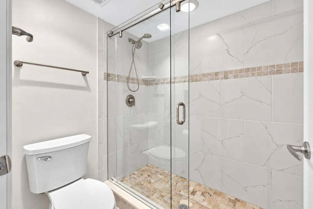 1030 US-1 #113 North Palm Beach, FL 33408