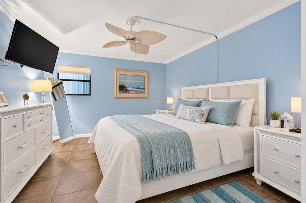 1030 US-1 #113 North Palm Beach, FL 33408