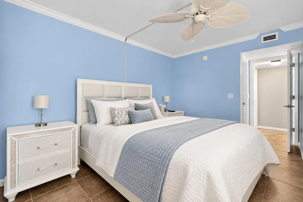 1030 US-1 #113 North Palm Beach, FL 33408
