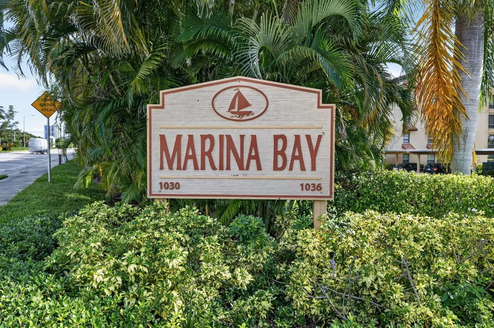 1030 US-1 #113 North Palm Beach, FL 33408