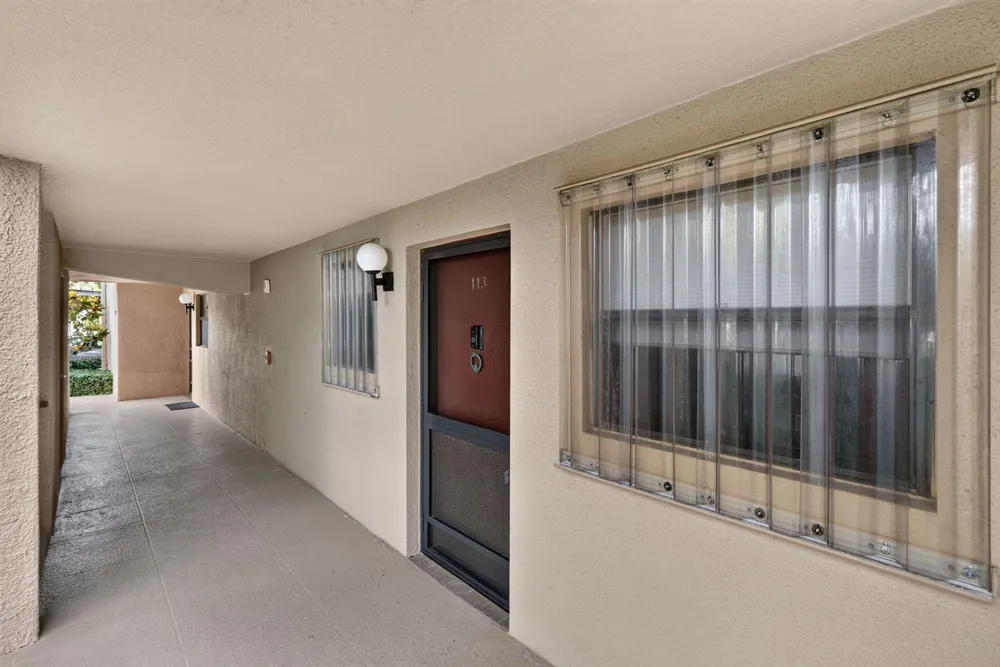 1030 US-1 #113 North Palm Beach, FL 33408