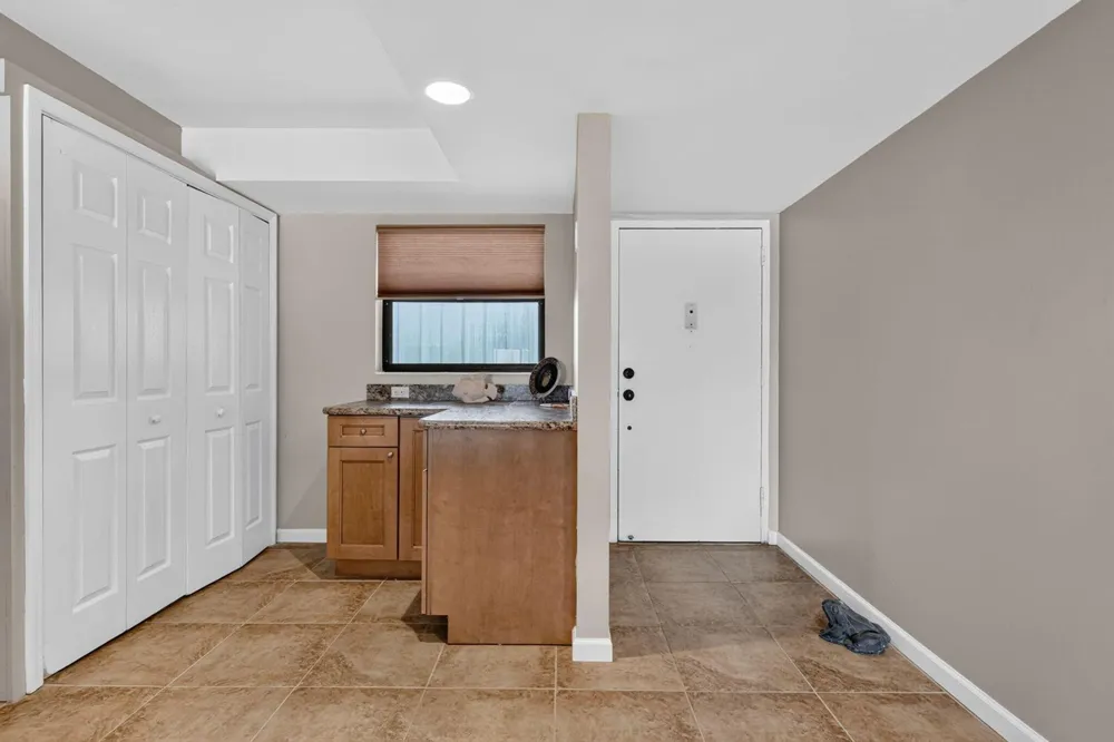 1030 US-1 #113 North Palm Beach, FL 33408