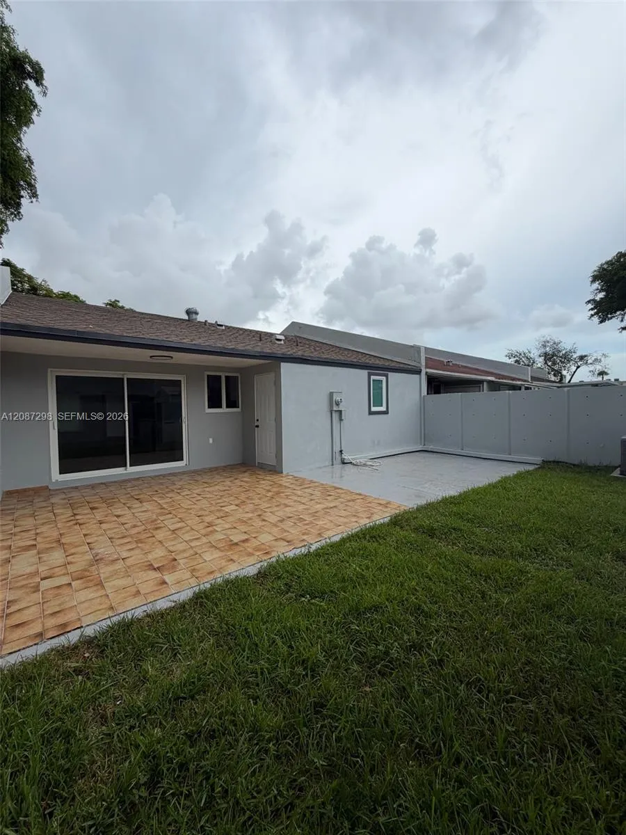 13916 SW 56th Ln Miami, FL 33183