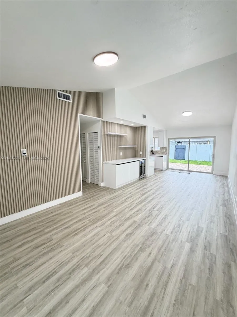 13916 SW 56th Ln Miami, FL 33183