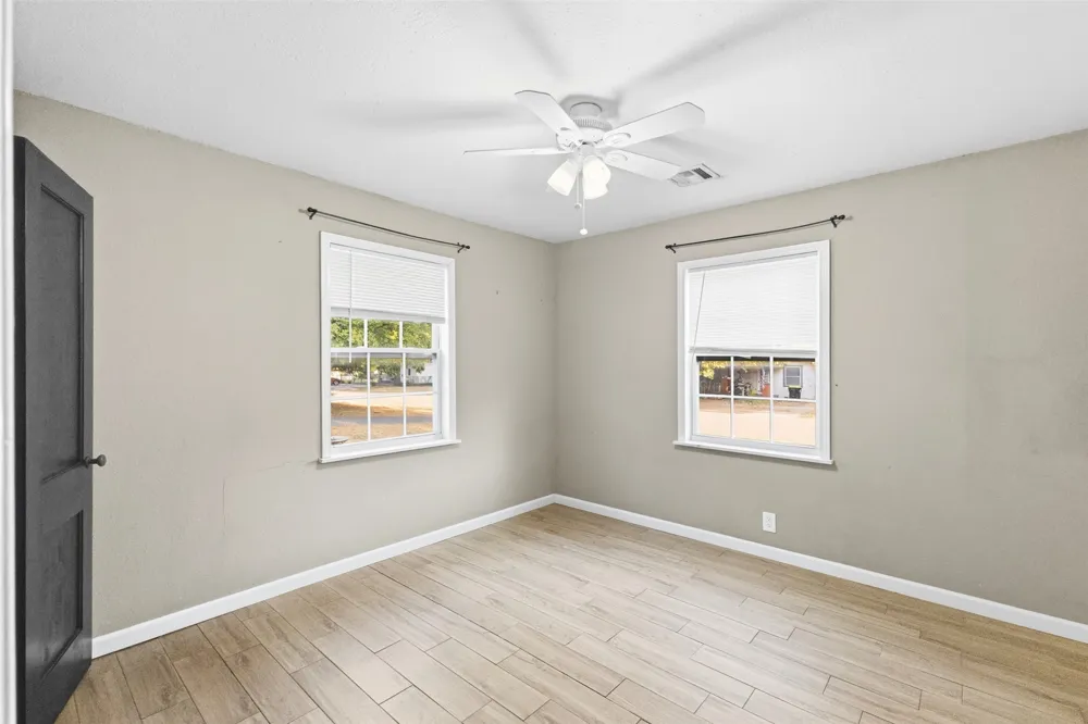 518 W 8th Ada, OK 74820