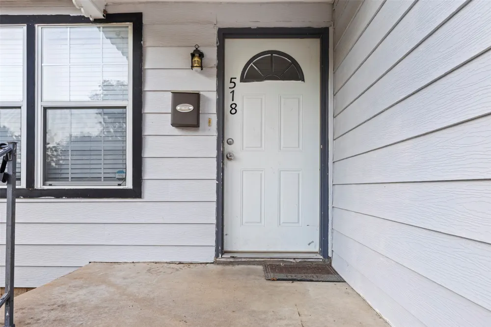 518 W 8th Ada, OK 74820