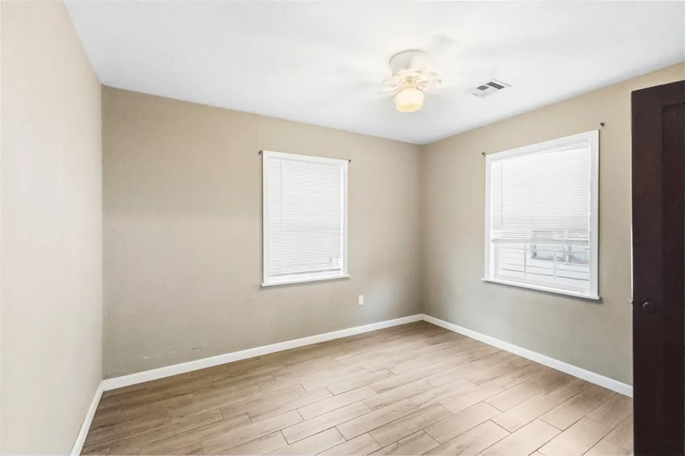 518 W 8th Ada, OK 74820