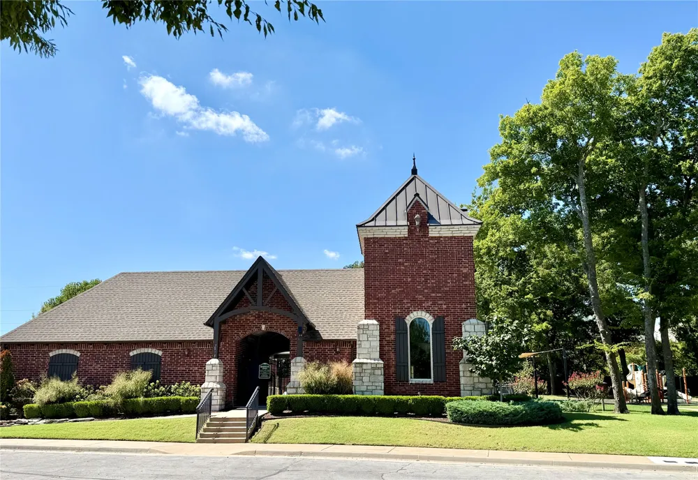 7830 S Indian Avenue Tulsa, OK 74132