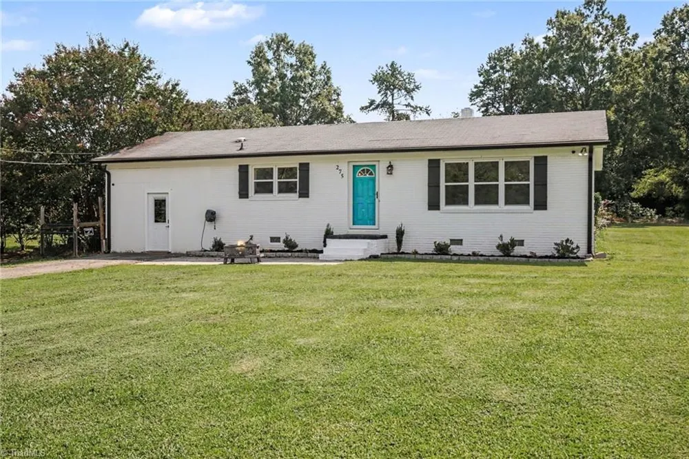 275 Brenda Drive Thomasville, NC 27360