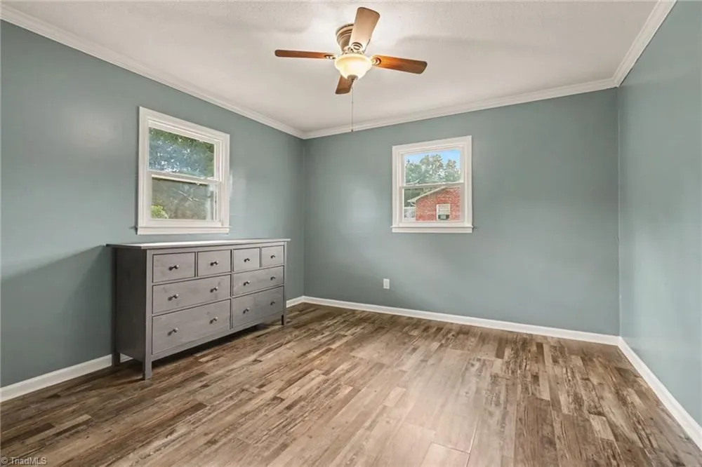 275 Brenda Drive Thomasville, NC 27360