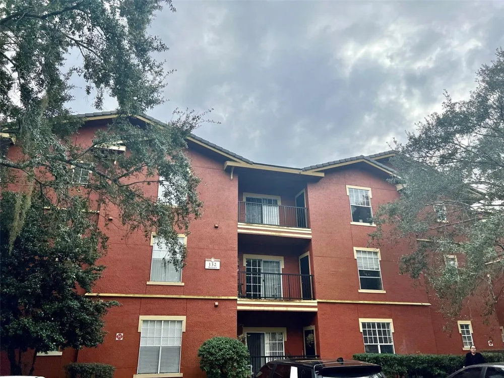 132 VISTA VERDI CIRCLE #136 Lake Mary, FL 32746