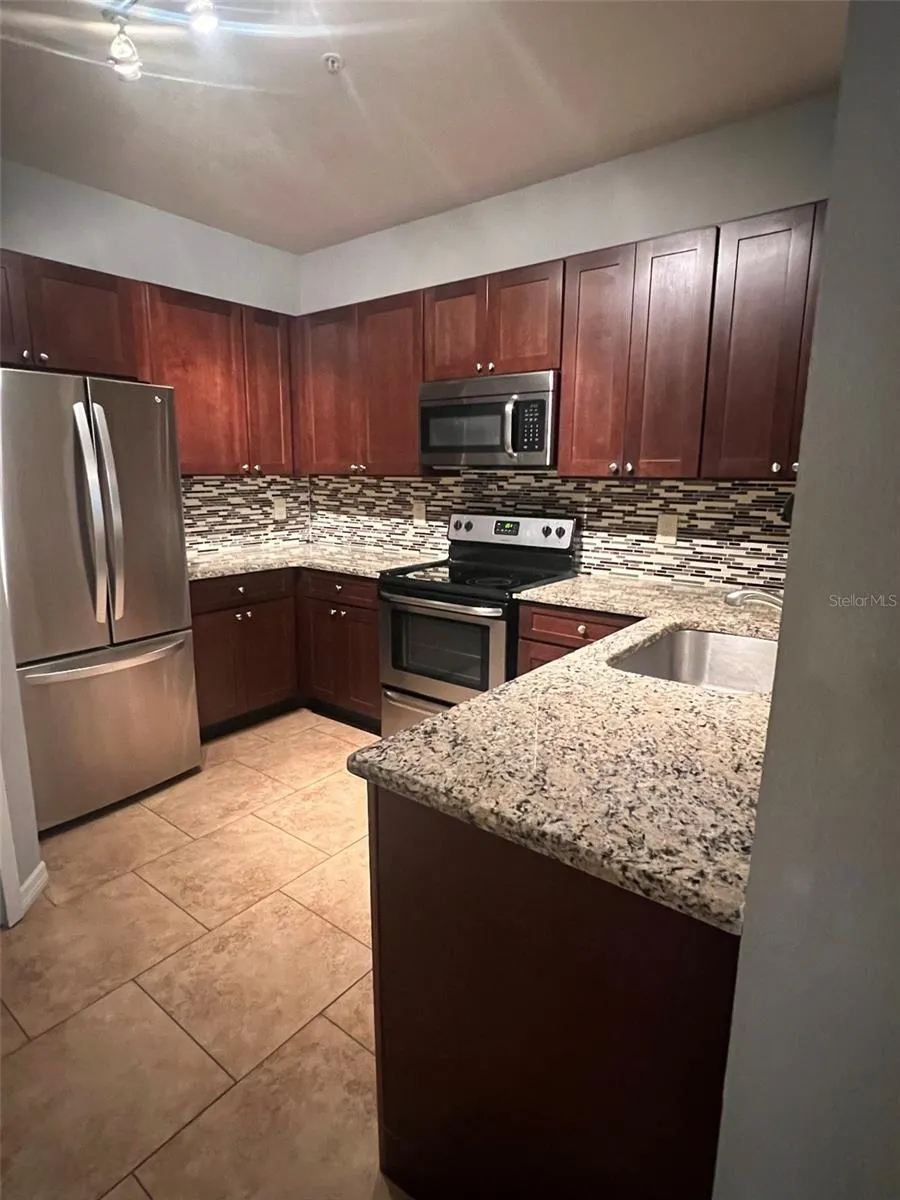 132 VISTA VERDI CIRCLE #136 Lake Mary, FL 32746