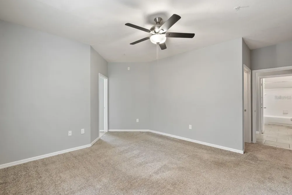 132 VISTA VERDI CIRCLE #136 Lake Mary, FL 32746