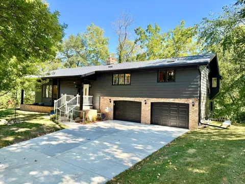 1609 Ridgewood Lane