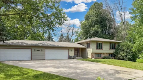 9180 Edgebrook Drive