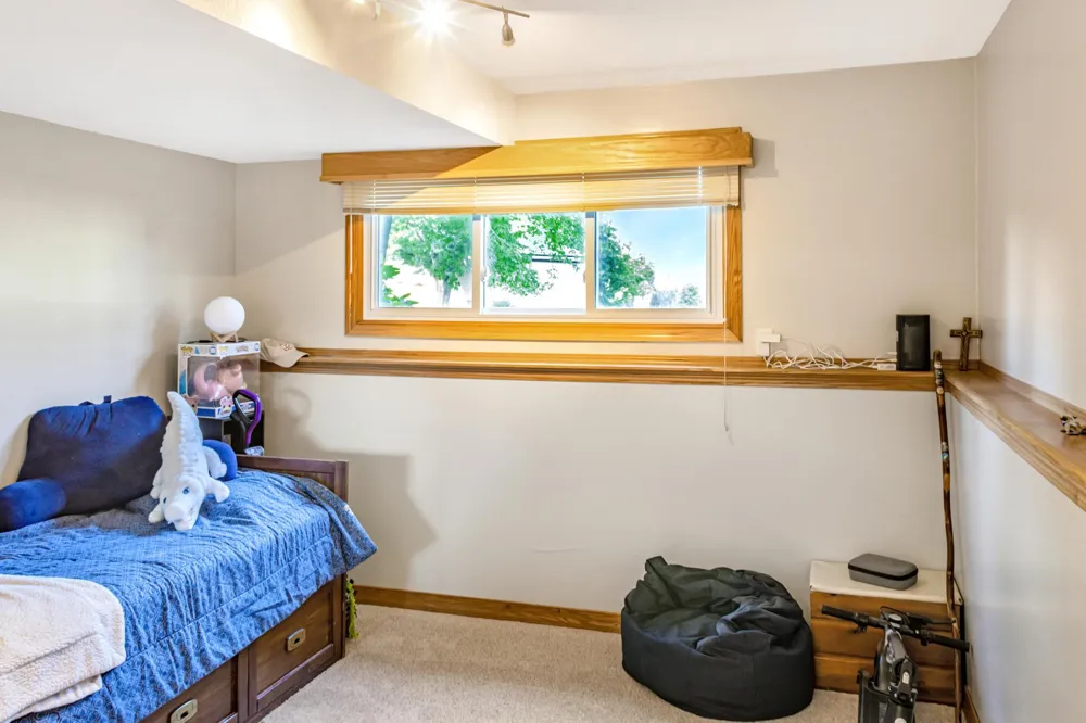 9180 Edgebrook Drive Northfield, MN 55057