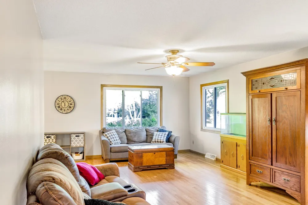9180 Edgebrook Drive Northfield, MN 55057