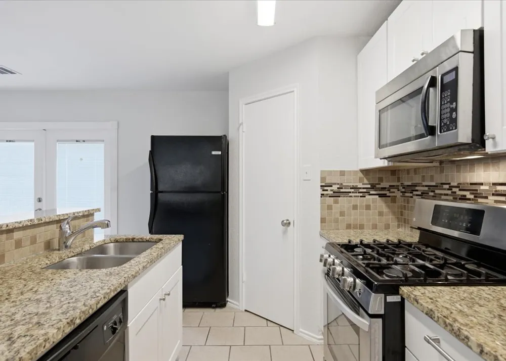 3700 Walleye Way Round Rock, TX 78665
