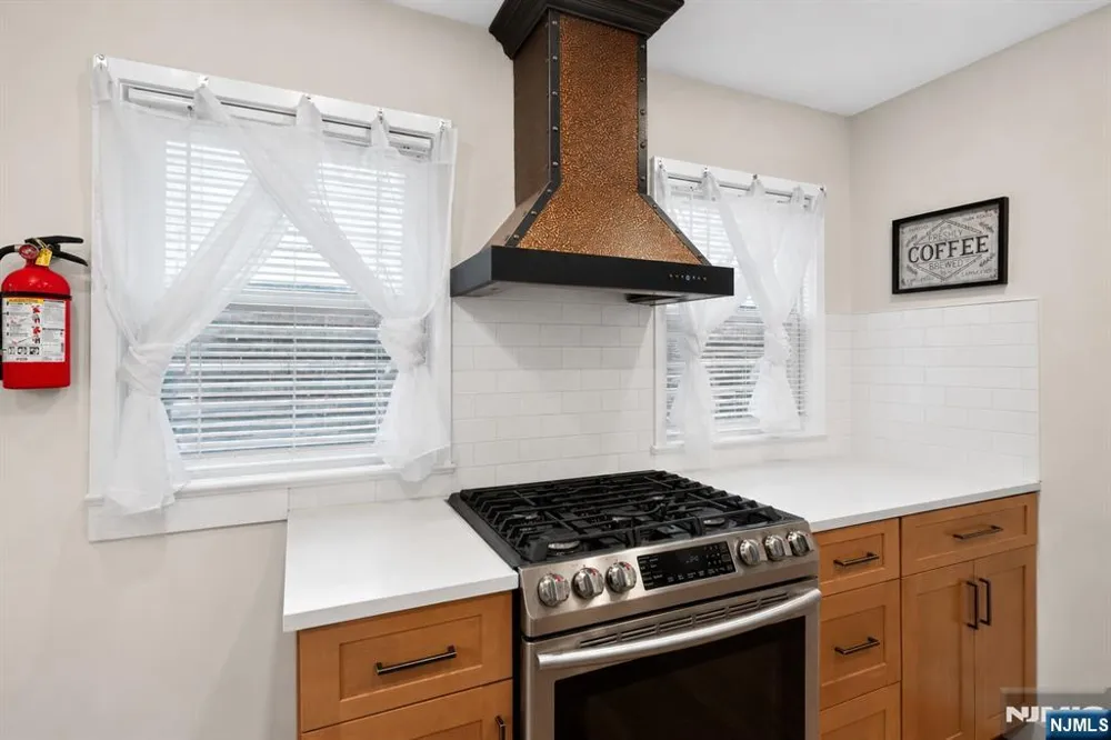 93 27th Street Bayonne, NJ 07002