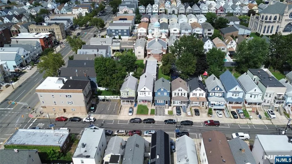 93 27th Street Bayonne, NJ 07002