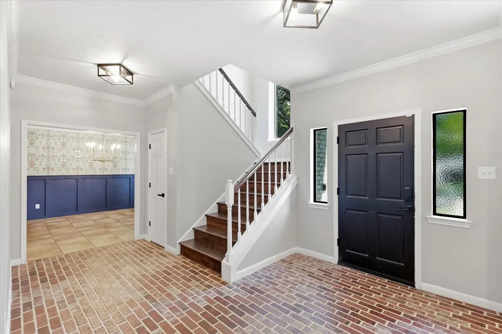 2385 Dundee Drive Highland Village, TX 75077