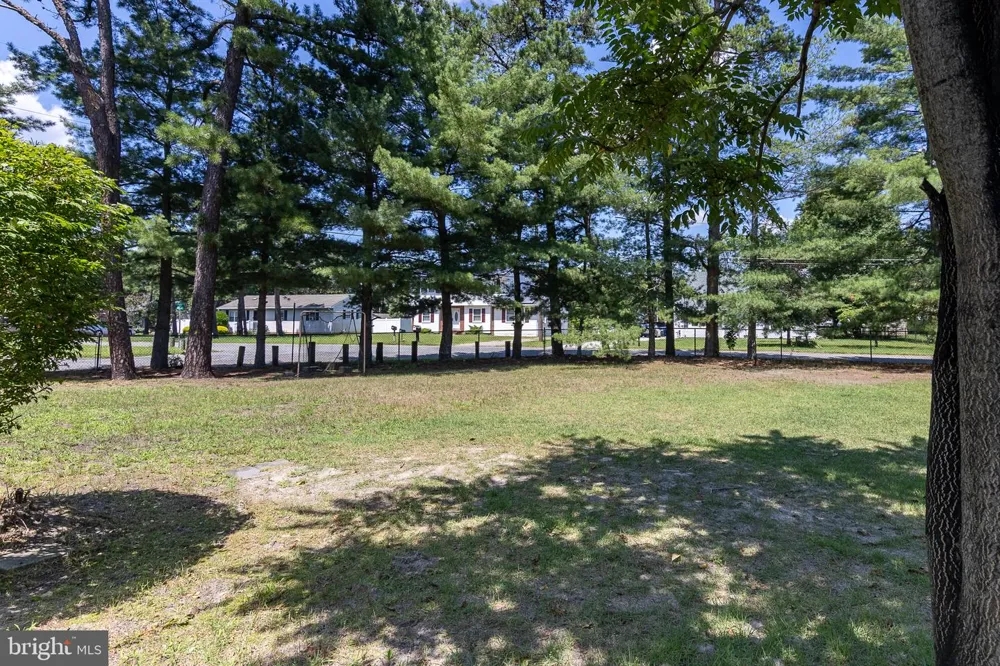 201 CAYUGA TRAIL Browns Mills, NJ 08015