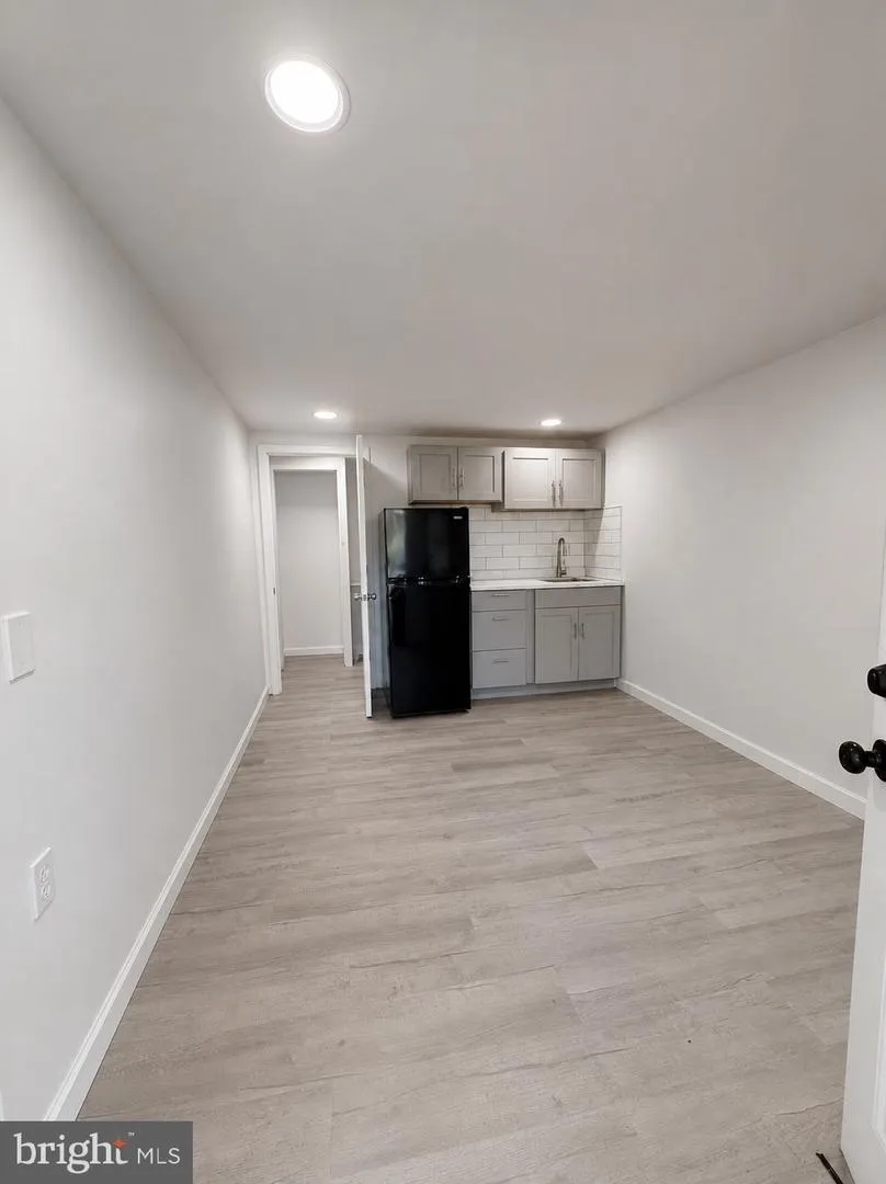 6062 CAMAC STREET Philadelphia, PA 19141