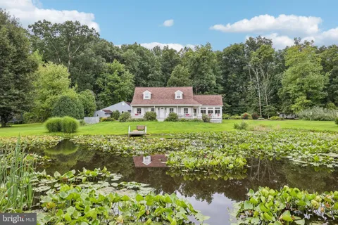 117 E CONESTOGA ROAD