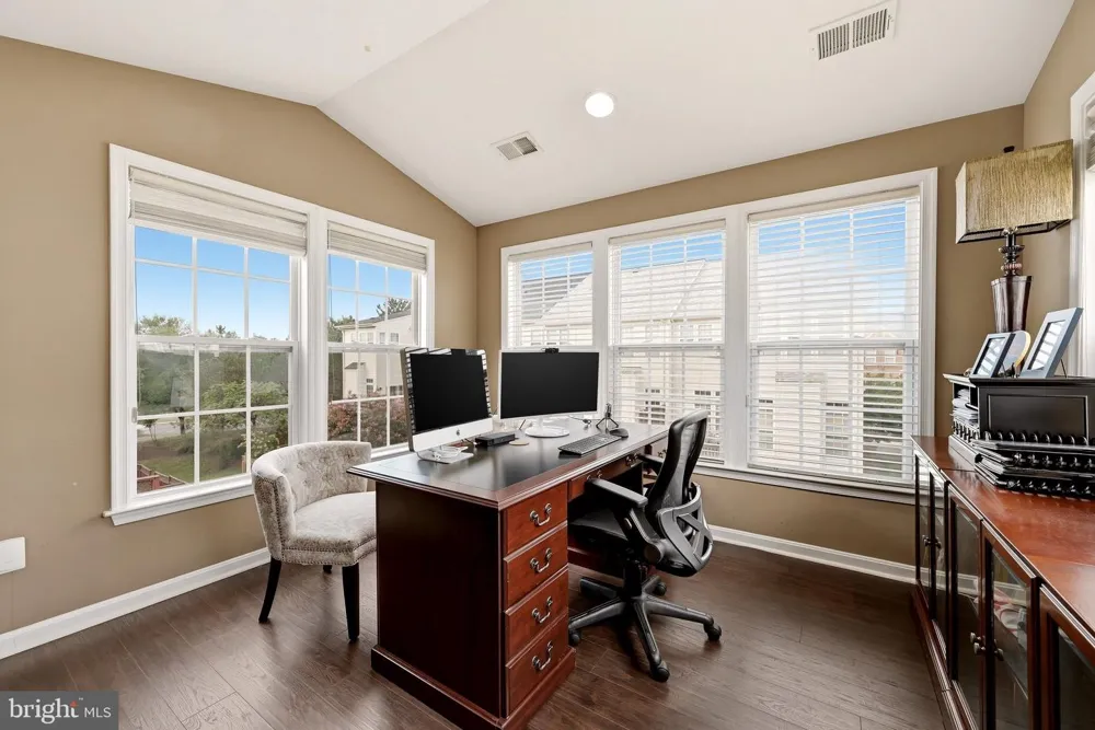 22017 DILWORTH SQUARE Broadlands, VA 20148