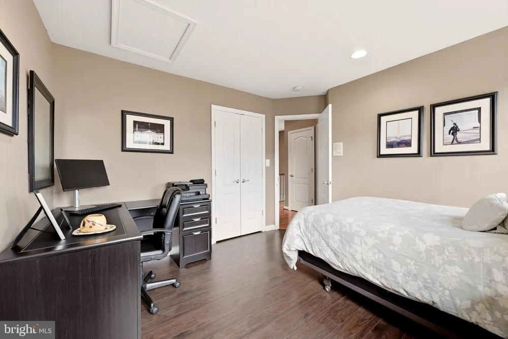 22017 DILWORTH SQUARE Broadlands, VA 20148